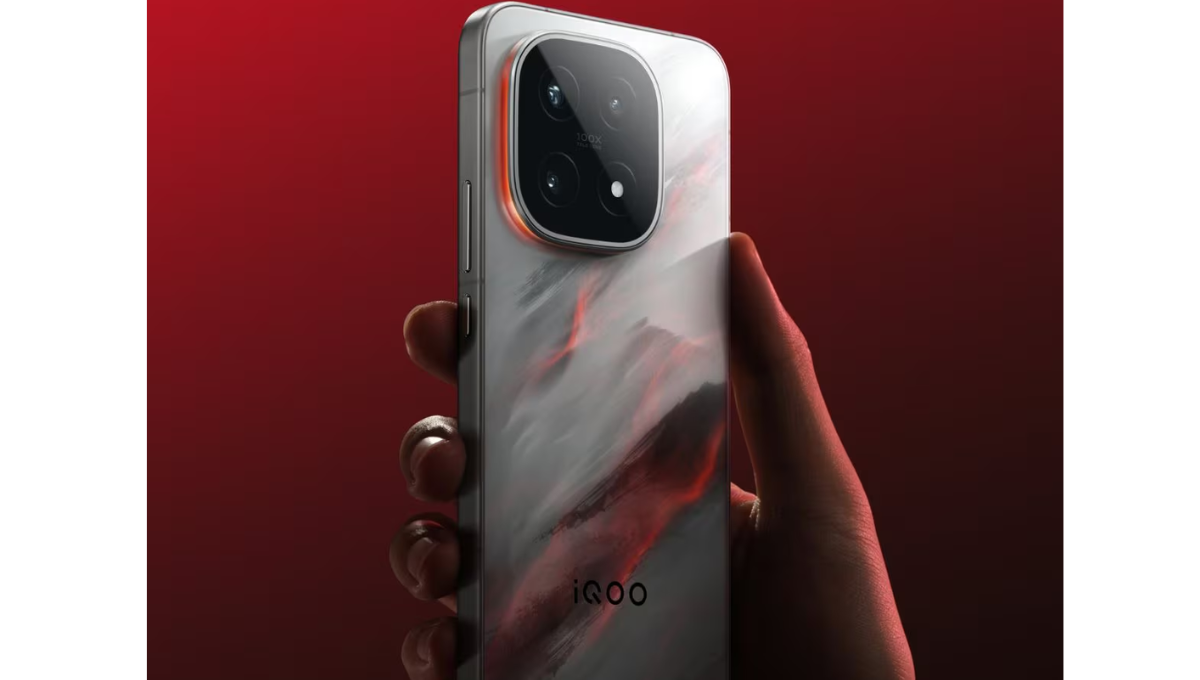 iQOO 15 तुलना